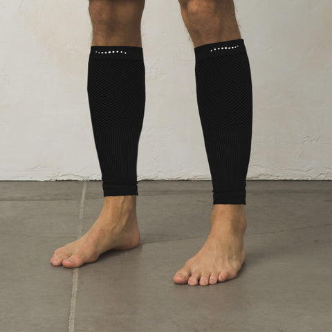 Circulation Calf Bands in Black