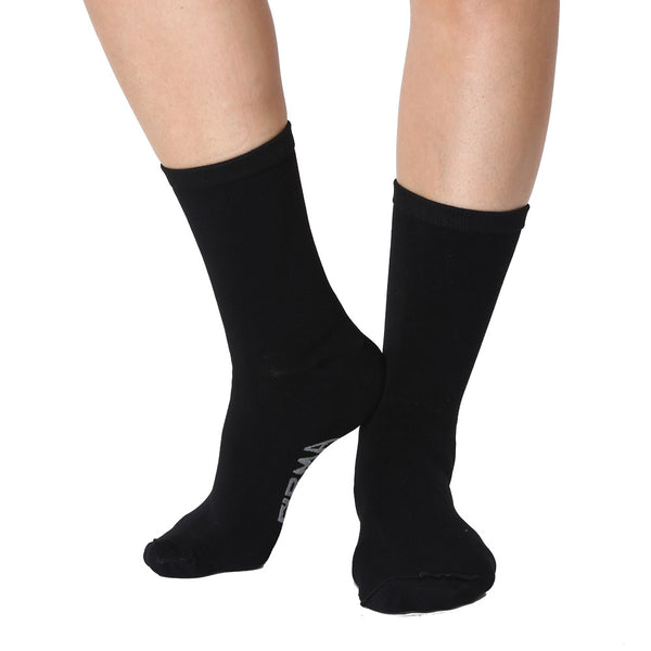 Far infrared Circulation Crew Socks in Black