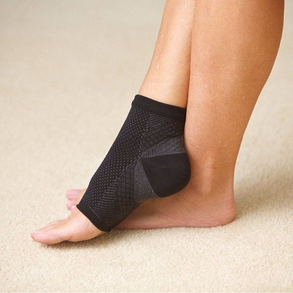 Wearing Elastic Ankle Support Sleeve Socks
